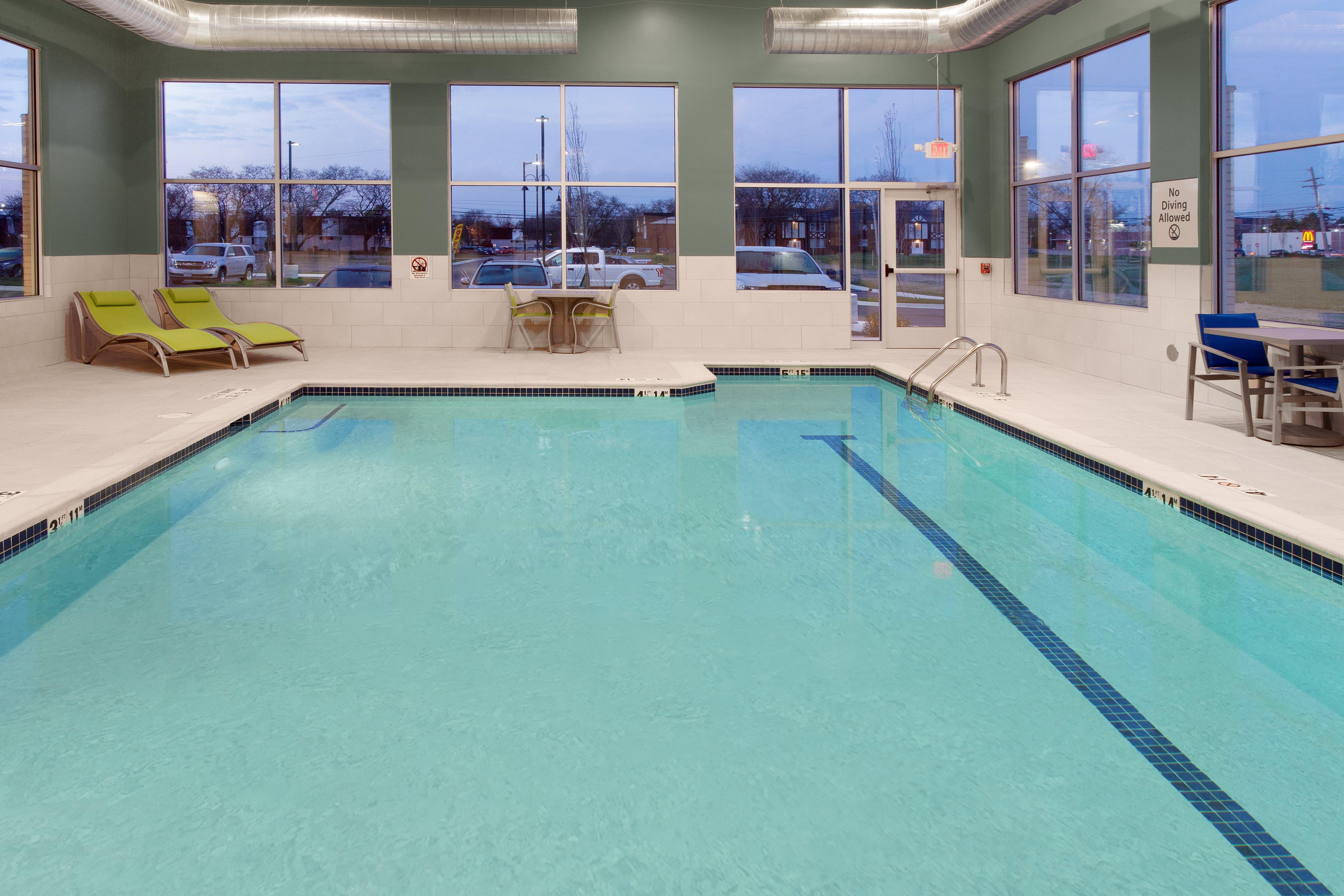 Holiday Inn Express & Suites - Sterling Heights-Detroit Area By Ihg Buitenkant foto