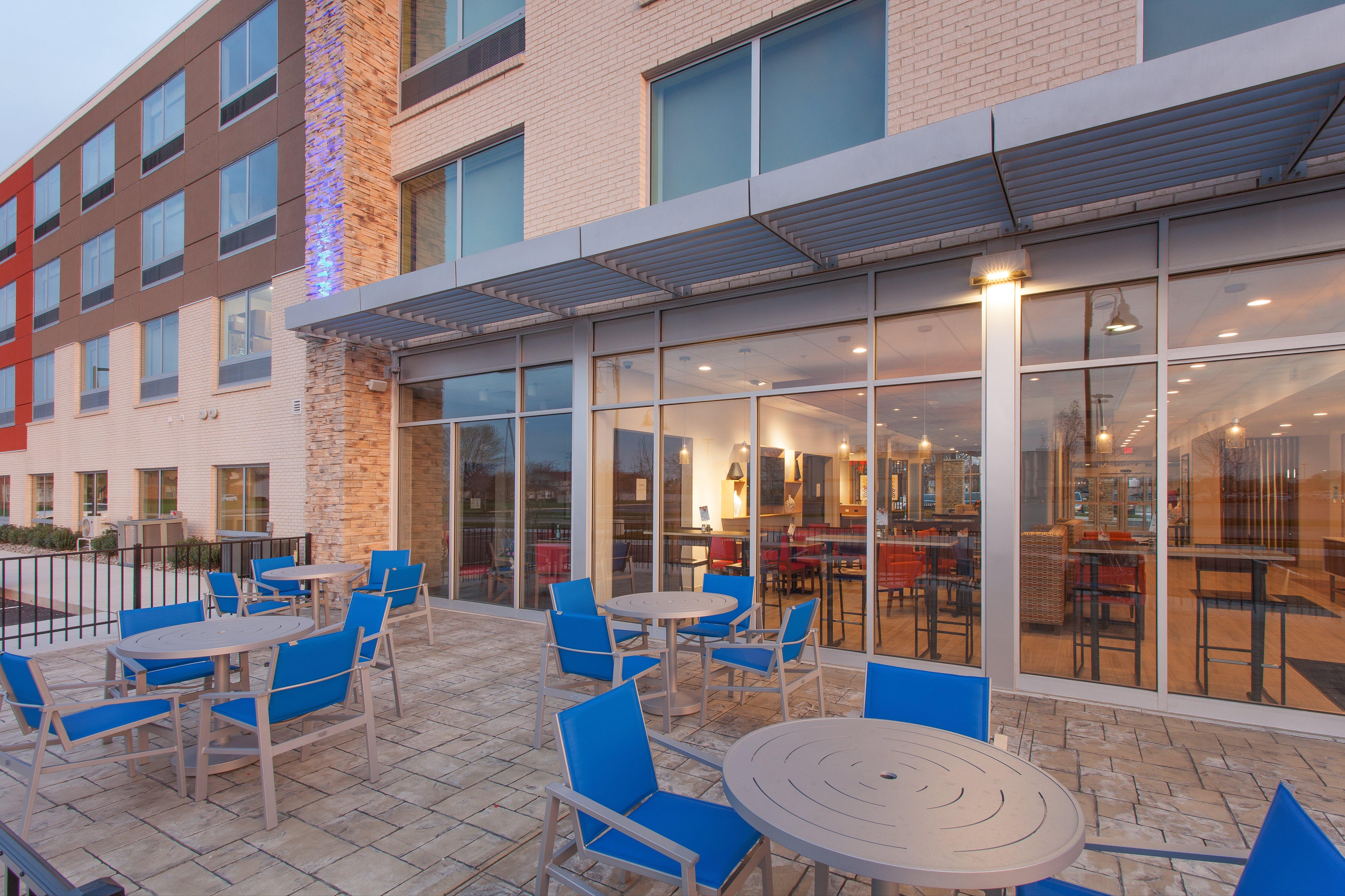 Holiday Inn Express & Suites - Sterling Heights-Detroit Area By Ihg Buitenkant foto